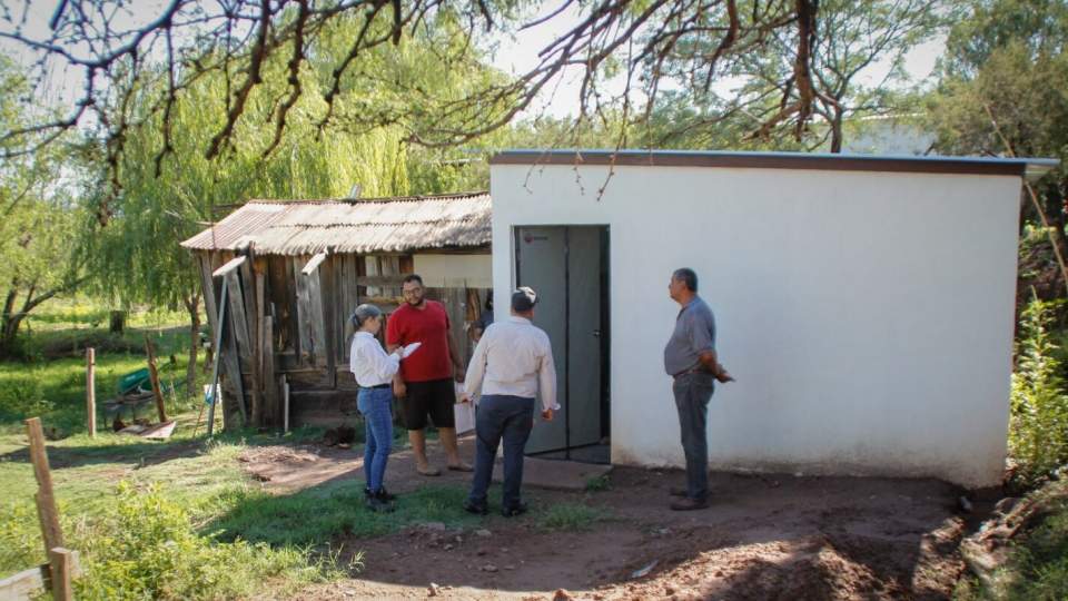 Gobierno de Sonora entrega 17 cuartos dormitorios y obras de drenaje en la sierra alta con inversión de 2.5 mdp