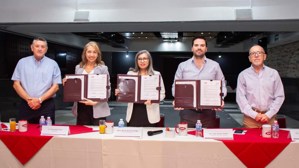 Gobierno de Sonora a través de Sedesson celebra firma de convenio con la Cámara Mexicana de la Industria de la Construcción (CMIC)