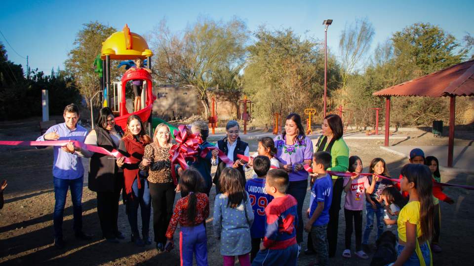 Invierte Gobierno de Sonora en Ampliación de Red Eléctrica y Rehabilitación de Parque Público