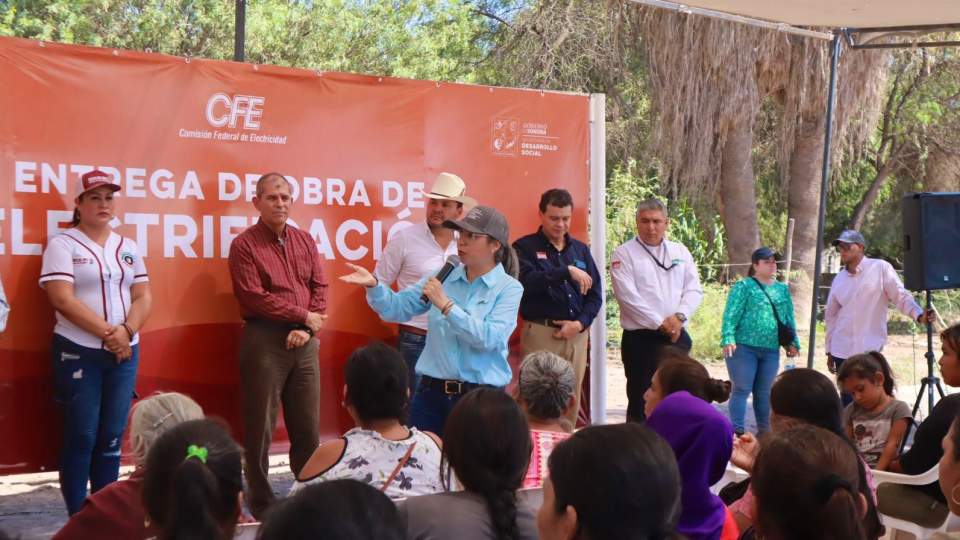 Entregan Gobierno de Sonora y CFE ampliación de red eléctrica en Pótam