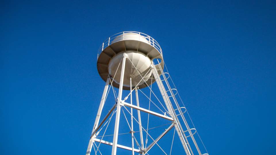 Fortalece Gobernador Durazo infraestructura en colonias 